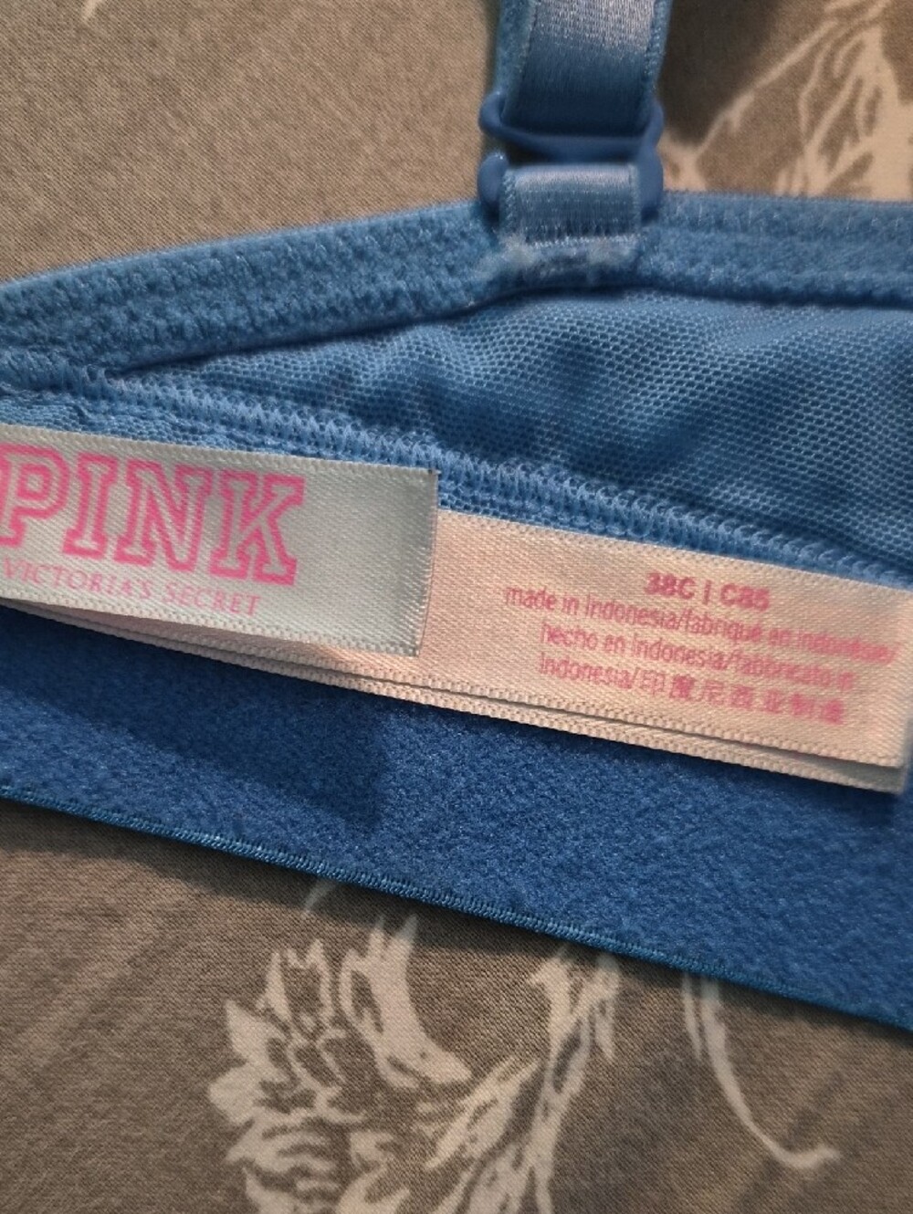 PINK Victoria's Secret Blue Star-Print Wireless Bra - Picture 3 of 3